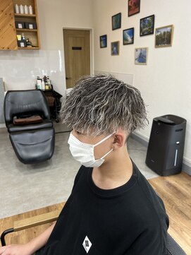 ルッカヘアガーデン バイ ラッシュゴールド(RUCCA HAIR GARDEN by LUSH GOLD) メッシュツイスパ