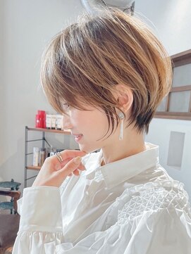 ハルキミナト ジャパン トウキョウ(HARUKI MINATO japan TOKYO) 20代30代40代50代耳かけショート前髪なしハンサムショートカット