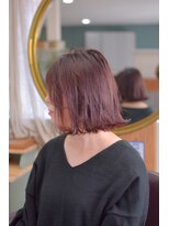 ダラ(DARA)&nbsp;【透明感カラー】ピンクブラウン×切りっぱなしボブ