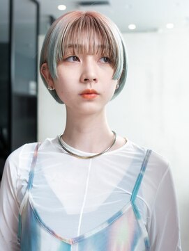 シオン(shion) フェザーショート似合わせカットメルティカラー_59480