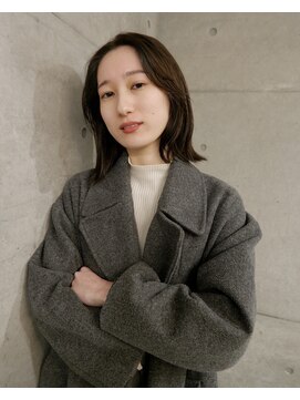 オーオシカシカスペース(OOO YY Space) 外国人の地毛風＋透明感を感じさせたオリーブブラウン！