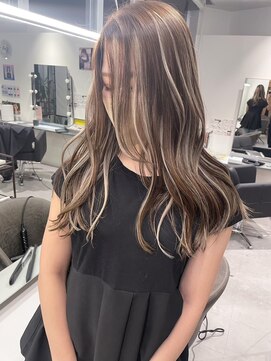 キング 枚方店(K!ng) 縮毛矯正髪質改善ハイライトレイヤーカット枚方美容室エクステ