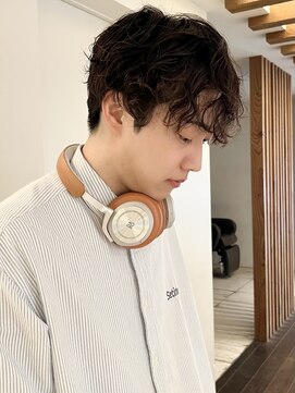 ローネス(LONESS) プードルパーマでお洒落ナチュラルに◎