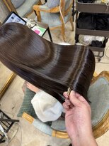 アンフィユヌキャトル(AnFye une Qatll)&nbsp;宝石髪へ導く｜ジュエリーシステム×LULUトリートメント