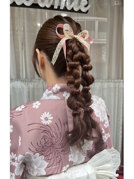 プティアミ(petite amie) ツインポニーテールアレンジ