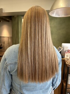 エイトオロク 那覇小禄店(EIGHT oroku) ブリーチありベージュカラー