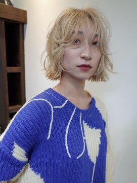 ハイトーンボブ