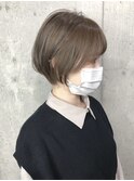 ナチュラルでまとまるショートヘア