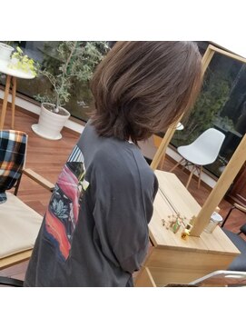 トロー キートス(tro kiitos) カーキアッシュ