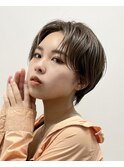 センターパート×抜け感ショート
