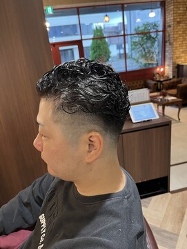 ヘアメーク ヴォリオ(hair make Voglio) フェードカット
