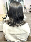 アッシュブラック