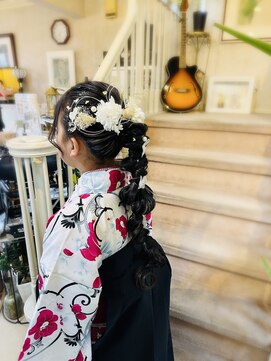 美容室 ティンカーベル 玉ねぎヘア