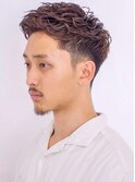 メンズフェードカット爽やかパーマ短めツーブロック