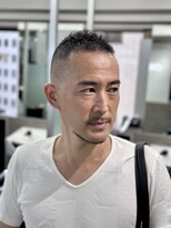 クロムトウキョウ ザ バーバー ネオン 新宿店(CHROM TOKYO the Barber ne/on)&nbsp;スキンフェードソフトモヒカンボウズ