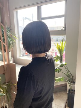 切りっぱなしボブ