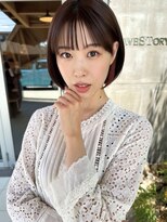 ウエストリー(WESTORY)&nbsp;刈り上げミニボブ/ボルドーレッド/イヤリングカラー/20代