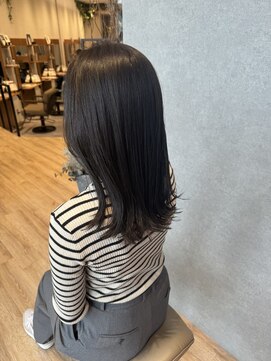 スリーランド(THREELAND) 髪質改善カラー、外はね、オリーブカラー(堀)