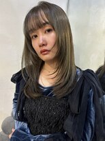 メイカ(MEIKA)&nbsp;【 レイヤーカット × ミントカラー 】浅野美紀