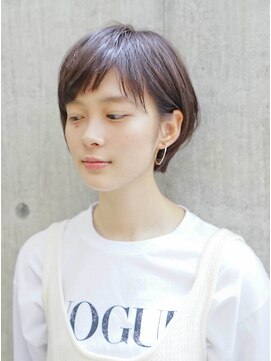 トレイル バイ ローバー(trail by ROVER) ナチュラルショートボブ