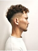 七三オールバックツイストパーマコンマヘアかき上げヘアテクノR