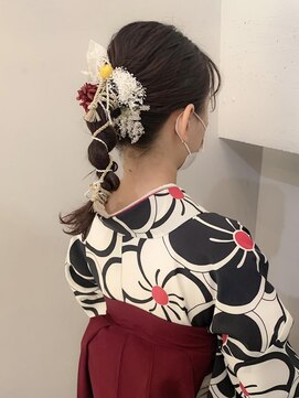 ネオリーブ チロル 横浜西口店(Neolive CiroL.) 卒業式 袴着付け 紐アレンジ