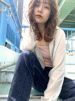 ラシサ(rashisa)&nbsp;透明感＋色気で魅せるカジュアルセミロング