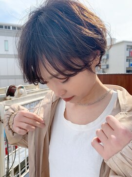 レイラバイアフロート 吉祥寺(Lila by afloat) 【畑中正敏】20代30代40代◎小顔丸みくびれショート、ボブ