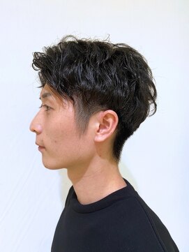 アッシュ 町田駅前通り店(Ash) 【Ash町田駅前通り店 内野光葉】2ブロ×ベーシックパーマ