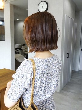 ブローフィー(Blowfy) 【 Blowfy 】切りっぱなしボブ ナチュラルブラウン