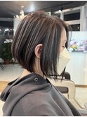 くびれショートボブグレイカラー白髪染め白髪ぼかしハイライト