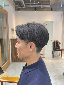 ロタ 吉祥寺(RoTa) 黒髪/ボブルフ/ネビージュ/小顔/ワンレン/スペインカール