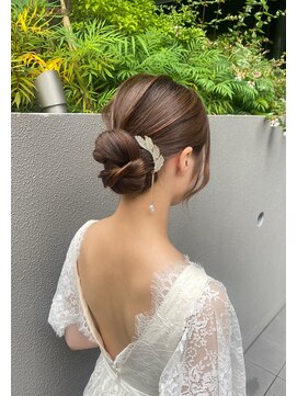 ソノ(sono) 花嫁前撮り　花嫁ヘアメイク　ブライダルヘア　シニヨン