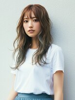 ファクトリーファイブ(Factory5)&nbsp;小顔レイヤーロングオリーブ20代30代40代くびれ韓国ヘア