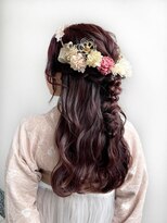 カシュカシュ 表参道(cache cache)&nbsp;卒業式袴着付けヘアセットハーフアップ編み下ろしピンクカラー