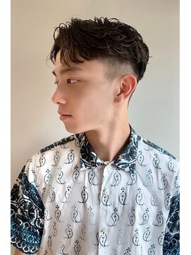 トイロ 横浜(Toiro) フェザーパーマカルマパーマダウンダウンパーマ2ブロック