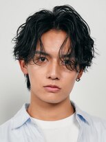 バイフィフス 原宿/表参道(by fifth)&nbsp;原宿ゆるめスパイラルパーマメンズカットセンターパートウルフ