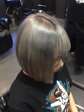 ゾーマ(ZOUMA) 前下がりグレーカラースタイル　ＴＲＩＣＫＳＴＹＬＥ☆