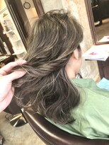 キー(kｅｙ)&nbsp;W3Dカラーアッシュベージュ