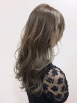 ロージアバイアルティナ(ROSIER by artina)&nbsp;リバースロング×アッシュベージュ【ROSIER町田】