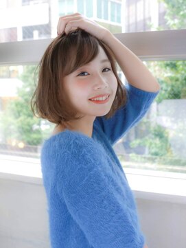 ルティア(Lutia) 大人ボブ×グレージュカラー★★