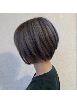 エモーション(emotion) シルバーアッシュ