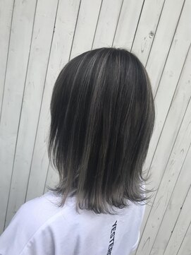 ロミー(Romy) シルバーグレーハイライト【Romy〈ロミー〉高円寺】