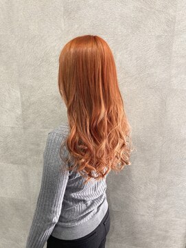 エン(en) 可愛い元気の出るアプリコットオレンジカラー