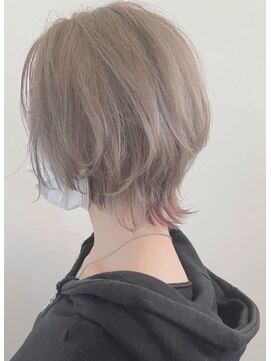 クアトロアネックス(QUATTRO annex) ウルフレイヤード