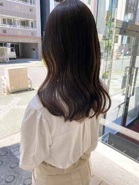 ニュート(Neut ) 柔らかオリーブグレージュ