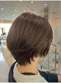 ショートボブ