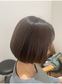 前下がりショートボブ