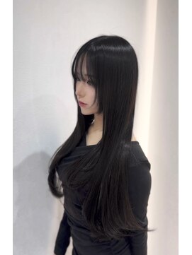 ジーナ 博多筑紫口(Zina) 暗めカラーワンレンロング