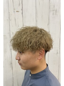 アプローズ(AppLauz) 刈り上げマッシュ【波巻きスパイラル×ミルクティーグレージュ】